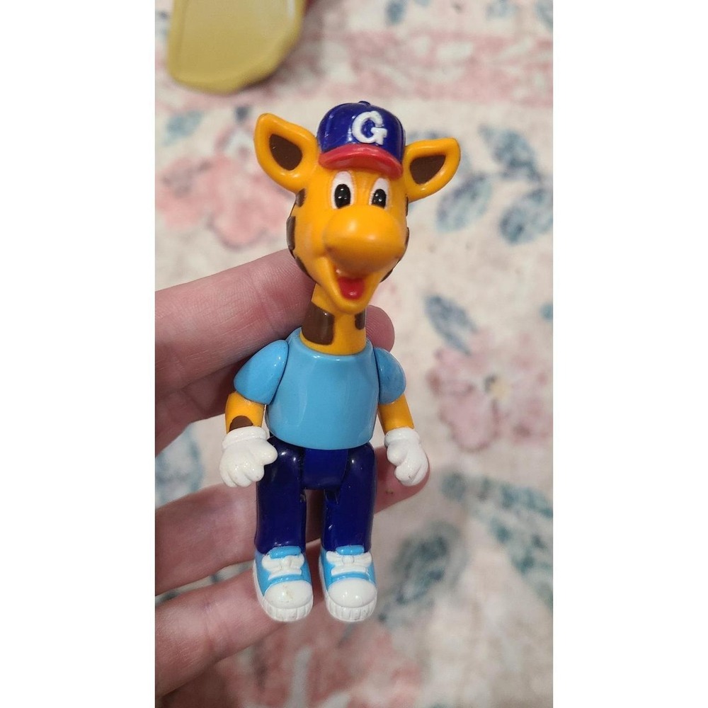 Geoffrey the Giraffe Toys R Us Figure